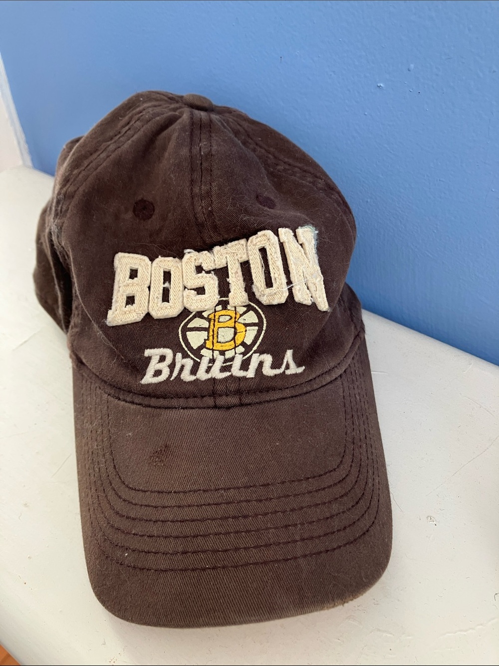 Women’s Brown Boston Bruins Baseball Cap - Small/Medium